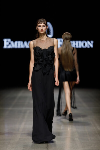 Flux Maxi Dress Black